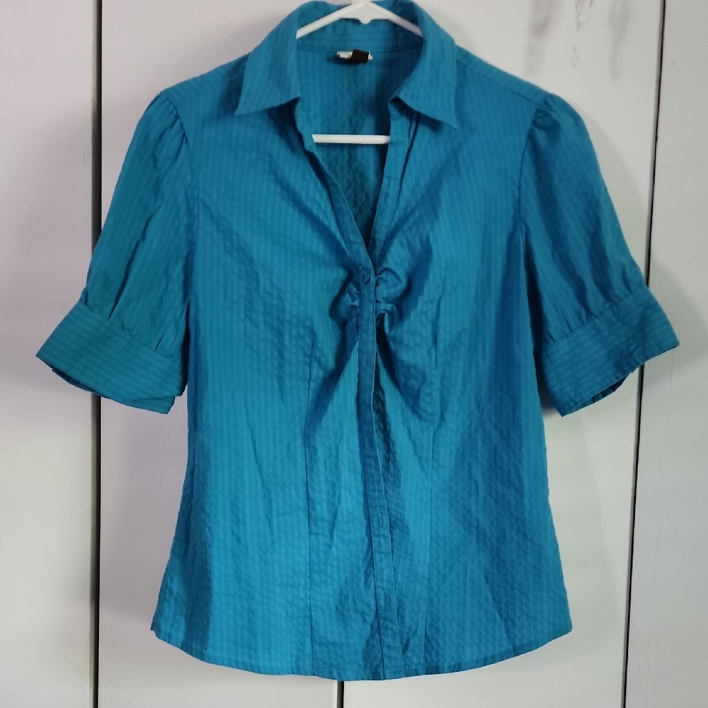 Sonoma Blue Short Sleeve Tie Front Blouse